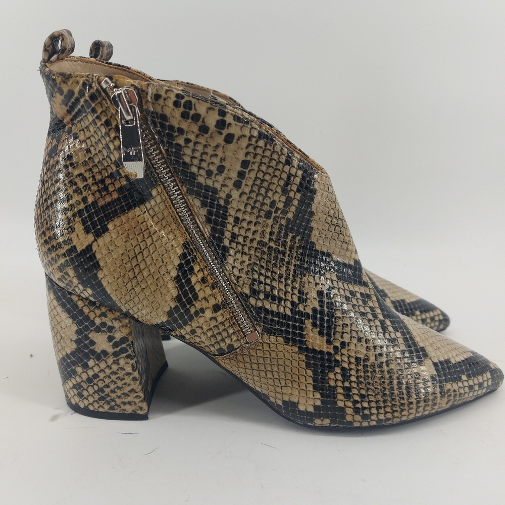 Marc Fisher Fretta Ankle Boots Women 10M Snakeskin Embossed Pointed Heel Bootie